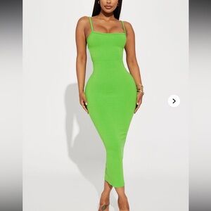 Hot Miami Styles Vibrant Green Midi Dress